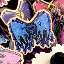 Load image into Gallery viewer, Oracle Scout Bow Wooden Pin